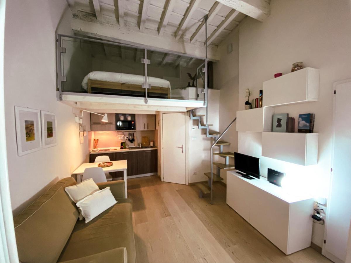 Acacia Firenze - Giglio Apartment Bagian luar foto