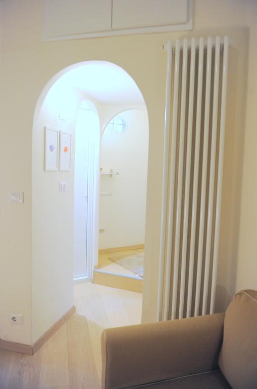 Acacia Firenze - Giglio Apartment Bagian luar foto