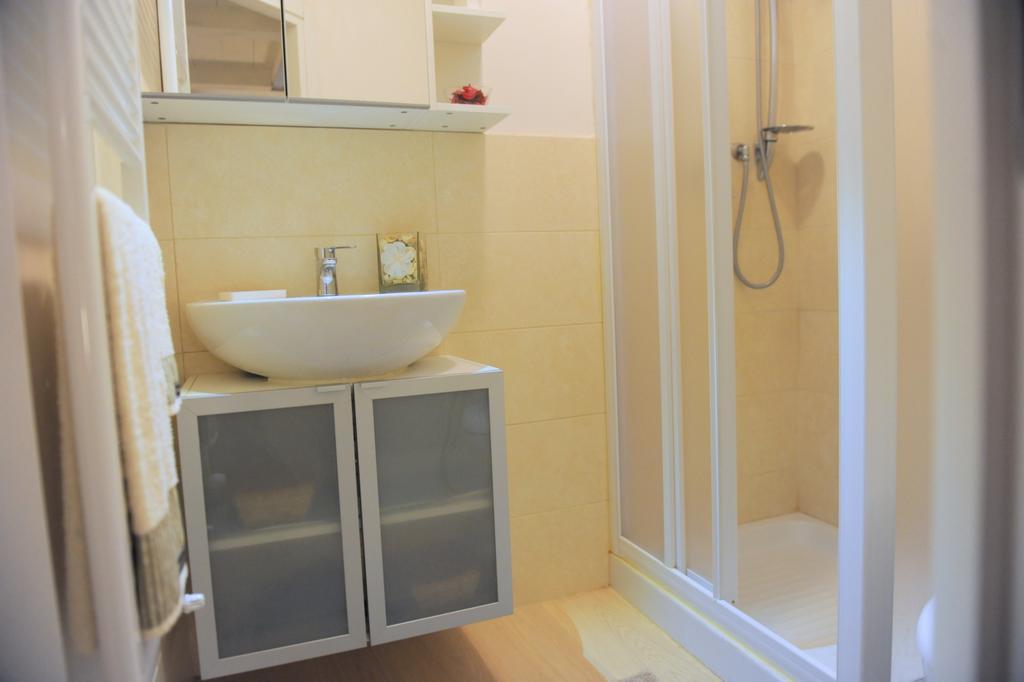 Acacia Firenze - Giglio Apartment Bagian luar foto