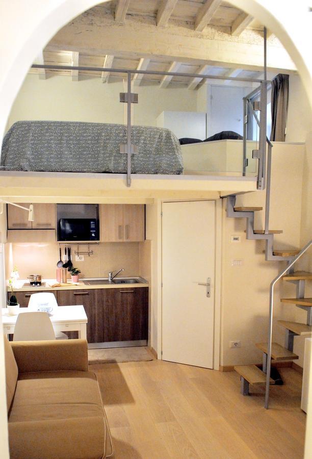 Acacia Firenze - Giglio Apartment Bagian luar foto